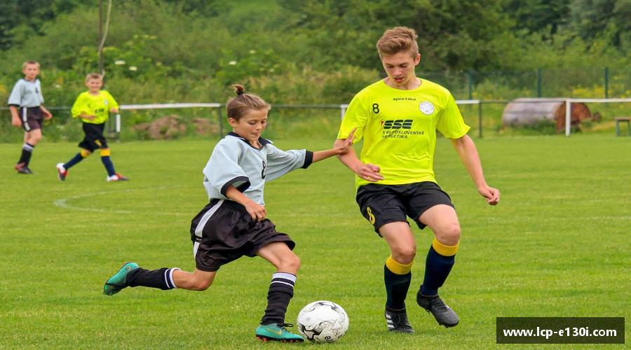 激情点燃，引爆荣耀！